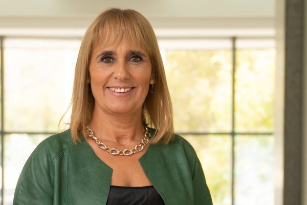 Sin aplicaciones modernas, la IA no escala el negocio