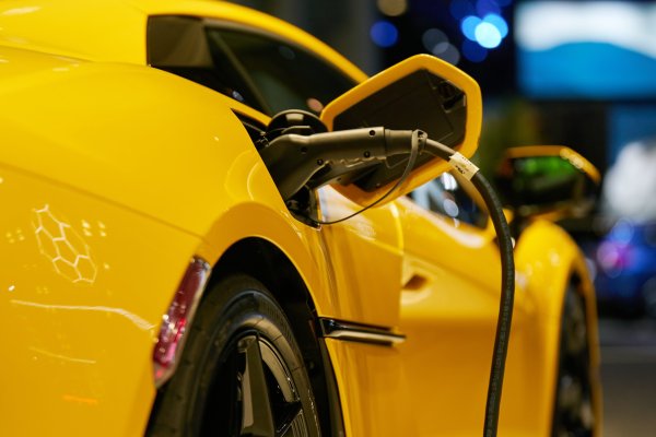 Lamborghini reivindica su definición sobre vehículos eléctricos tras la decepción que generó Luce de Ferrari