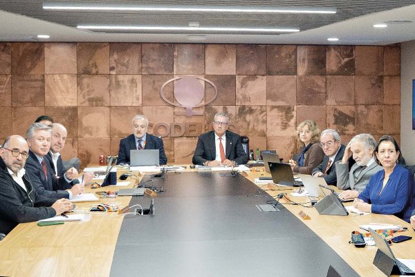 Codelco en la era Fontaine toma medidas para reforzar seguridad, auditar producción de 2024 y 2025, y revisar costos de reparación de Casa Matriz