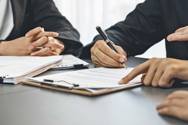 La disputa por las rentas altas: los requisitos y beneficios de la banca para captar a los clientes ABC1