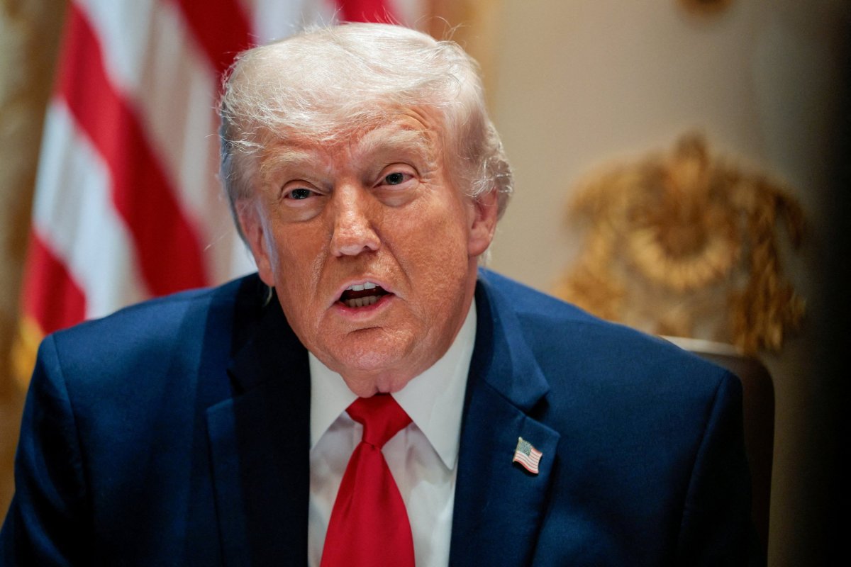 <p>Trump puso fin a la reunión en la Sala de Crisis sin comunicar una definición sobre un acuerdo con Irán</p>