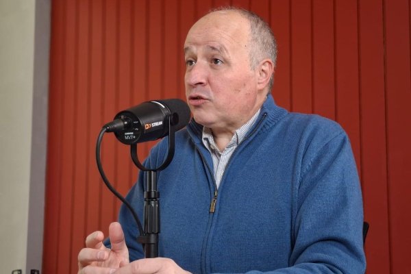 Jorge Insunza (PPD): “La reforma de pensiones mantiene el sistema y por eso otorga estabilidad; es la estabilidad de una renuncia"