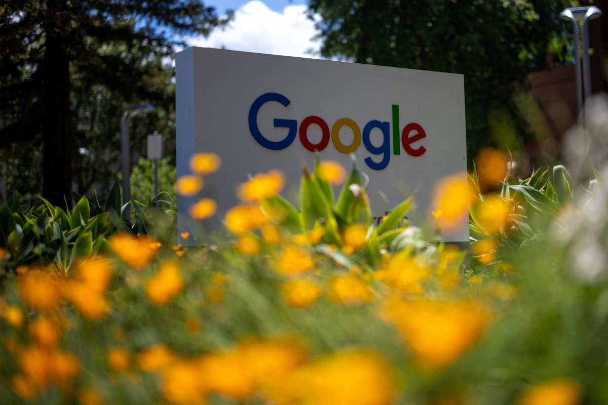 <p>Alphabet venderá acciones por valor de US$ 80.000 millones para financiar su gran inversión en infraestructura de IA</p>