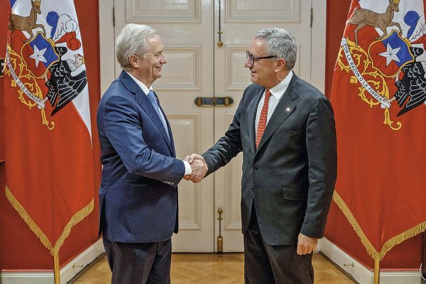 Kast y Fontaine se reúnen por más de dos horas en La Moneda: cita se centró en reforzar control y gobierno corporativo de Codelco