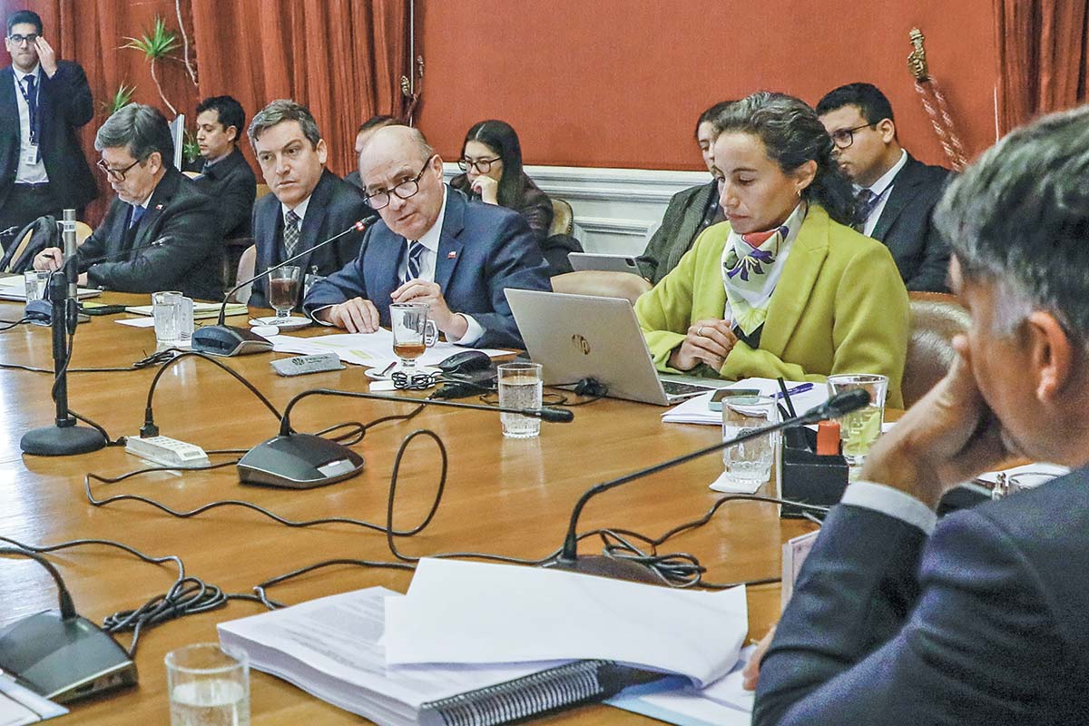 <p>Foto: Senado</p>