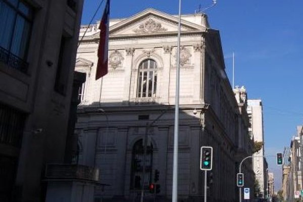 Proyecto de reactivación económica: senadores de oposición buscan articularse con los alcaldes
