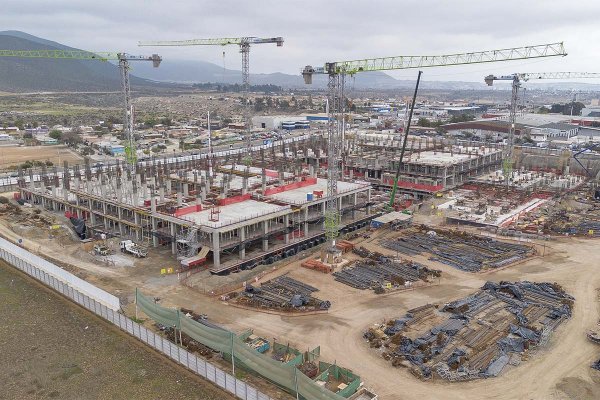La concesionaria china CRCC suma nuevos frentes con el Estado y solicita más plazo para obras hospitalarias en Coquimbo y O’Higgins