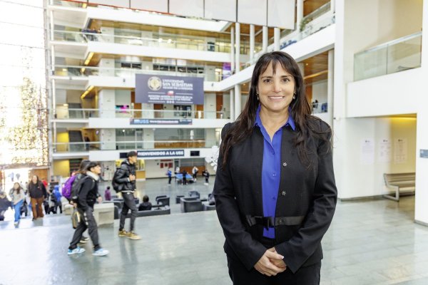 <p>Financiamiento estatal y con foco especial en trabajadoras de pequeñas empresas: la fórmula de Michèle Labbé para avanzar en sala cuna</p>
