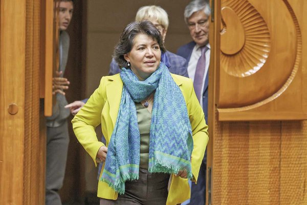 La advertencia de Yasna Provoste (DC) por proyecto misceláneo: “En esto está en juego no sólo la responsabilidad fiscal, sino también la gobernabilidad social de nuestro país”