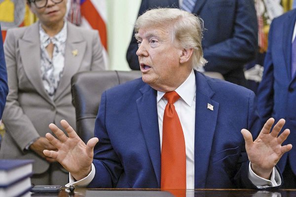 Trump asegura que EEUU alcanzó un “gran acuerdo” con Irán, pero Teherán afirma que se trata de "especulaciones"