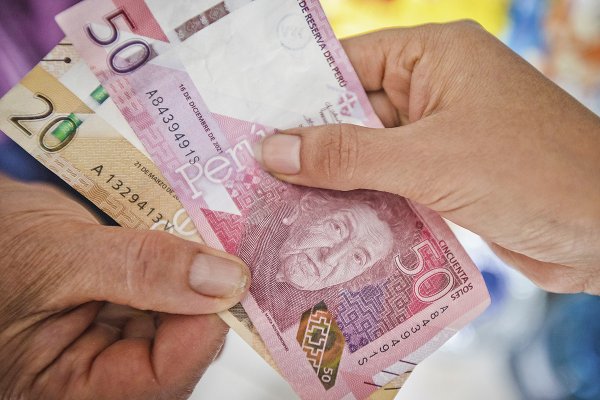 Tras elecciones presidenciales en Perú, el sol se defiende como una de las monedas más estables