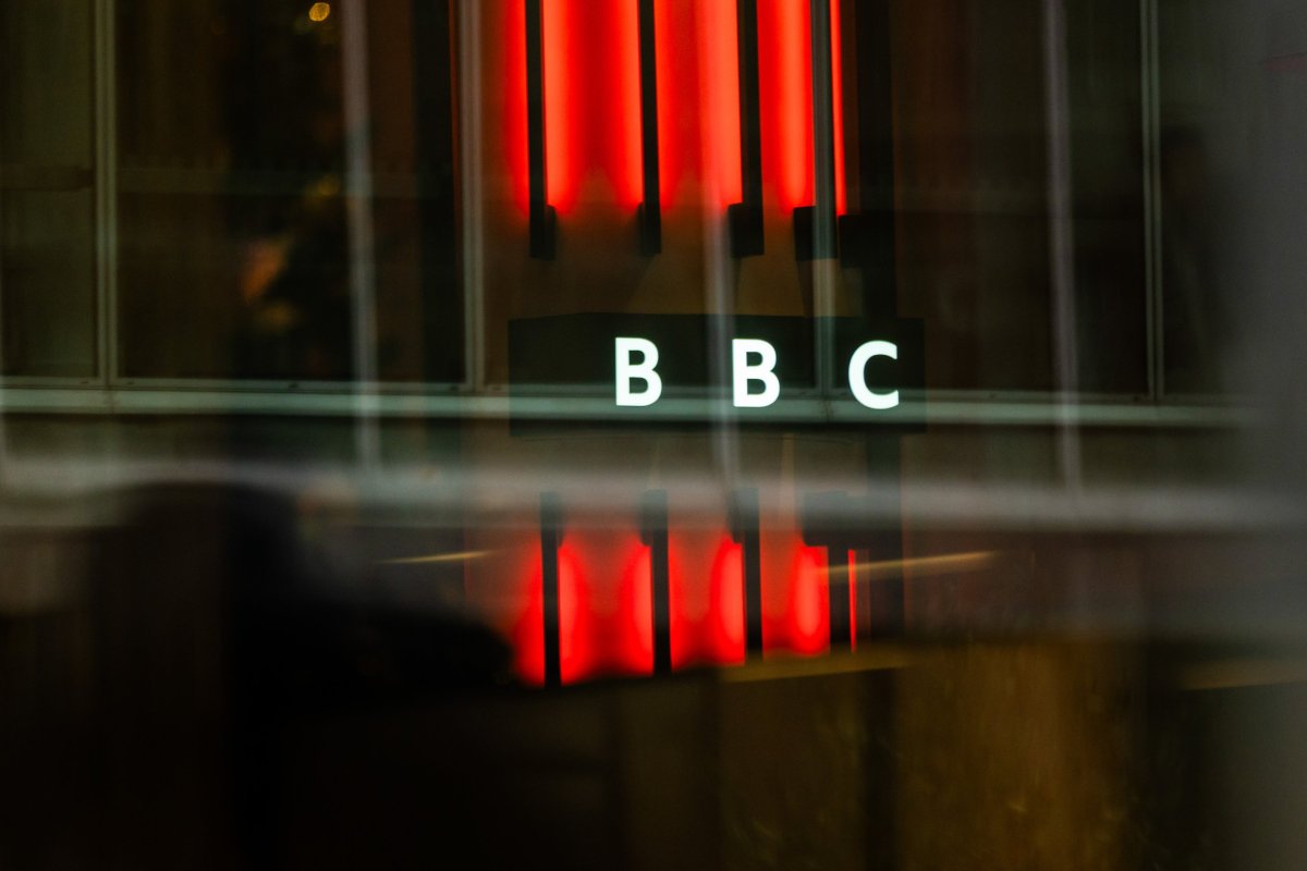 <p>La BBC alista cientos de despidos en prensa en medio de drástica reducción de personal</p>