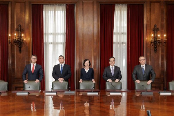 <p>Este miércoles el consejo presidido por Rosanna Costa presentan un nuevo IPoM.</p>