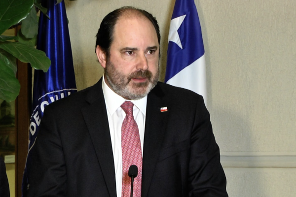Ahora en DF | El Senado despacha a ley el proyecto que reajusta el salario mínimo a $553.553 retroactivo desde el 1 de mayo de este año