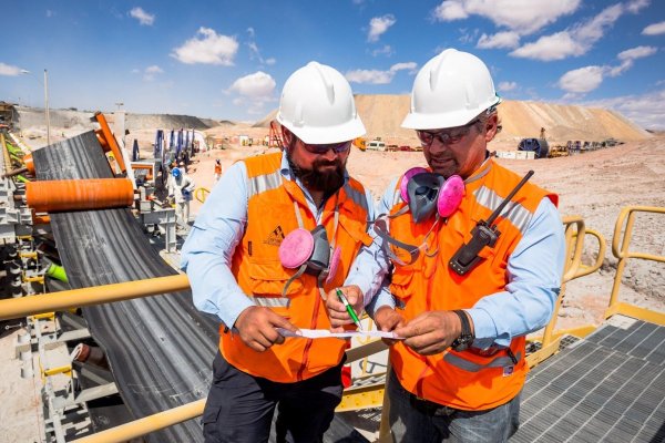 Disponibilidad de capital humano presiona crecimiento del sector minero: Antofagasta necesitará 18 mil trabajadores para sostener el nuevo ciclo de la industria