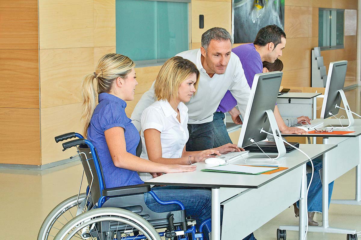<p>¿Cambio cultural al debe? Magras cifras ha dejado la Ley de Inclusión Laboral desde su debut</p>