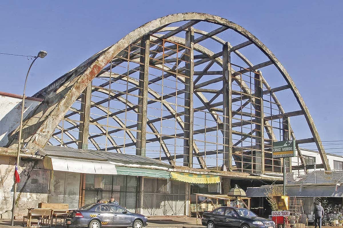 <p>Minvu da primeros pasos para recuperar Mercado Central de Concepción: requiere US$ 48 millones</p>