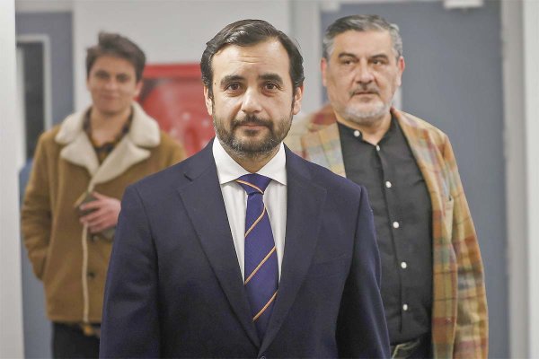 “Se busca revivir un sistema cuestionado”: el portazo del exministro Gajardo a la ley interpretativa para nombrar notarios