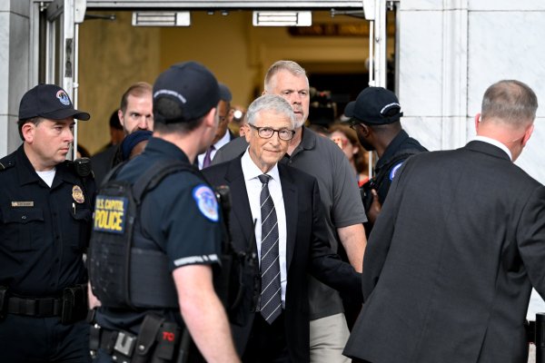 Bill Gates declaró ante el Congreso que Jeffrey Epstein consideró chantajearlo