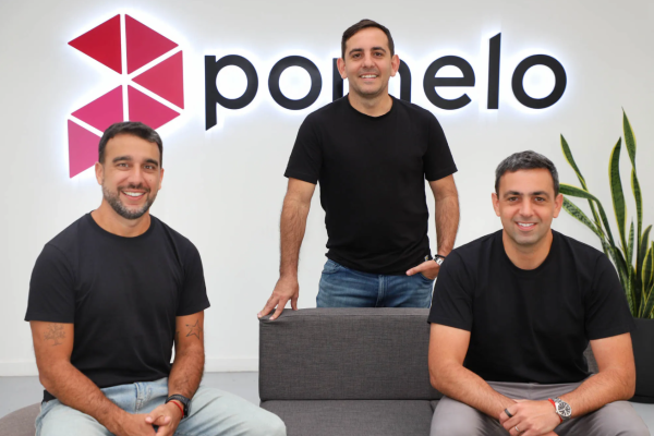 Argentina Pomelo amplía su infraestructura de pagos y lanza tarjeta global para operar en más de 150 países