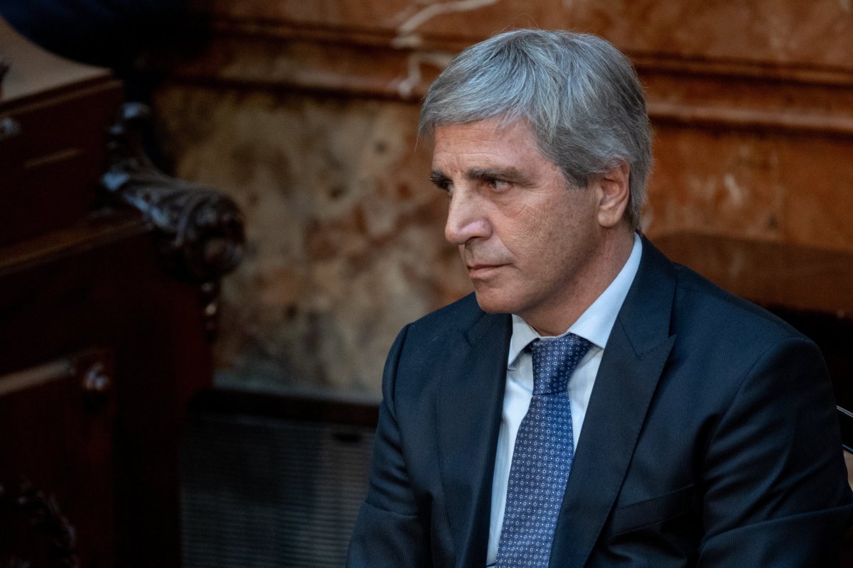 <p>Luis Caputo, ministro de Economía de Argentina.</p>