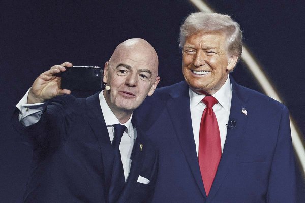 Infantino sale a defender la integridad de la FIFA tras cuestionada intervención de Trump