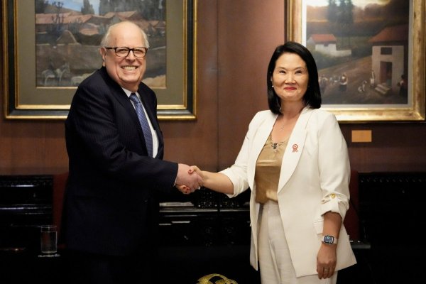 Julio Velarde acepta propuesta de Keiko Fujimori para seguir al frente del banco central de Perú