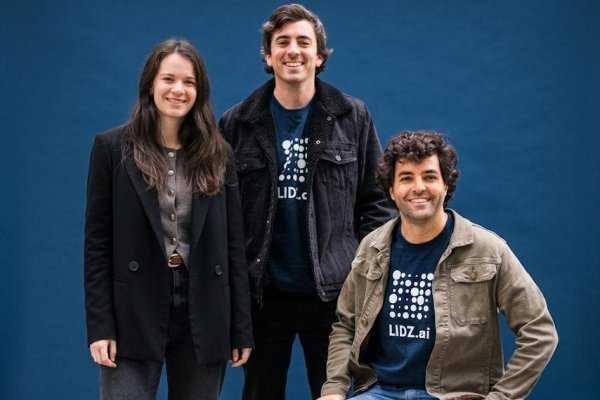 Firma chilena Lidz AI adquiere la startup argentina Leadnamics y se expande a nuevos mercados en la región