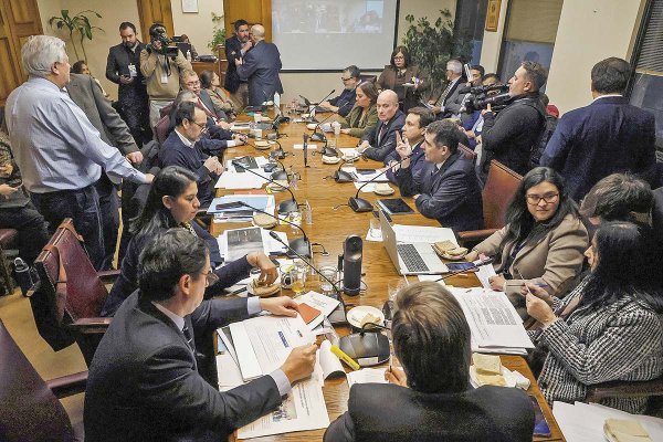 Hacienda ingresa nuevas indicaciones a la ley miscelánea: ajusta sanciones por fraude en licencias médicas y reformula la franquicia tributaria del Sence