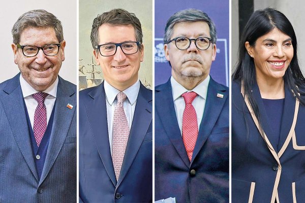 Daniel Mas, biministro de Economía y Minería; José Ignacio Mujica, vicepresidente ejecutivo de Corfo; Juan Pablo Gómez, director de la Dipres; Ximena Lincolao, ministra de Ciencia y Tecnología.