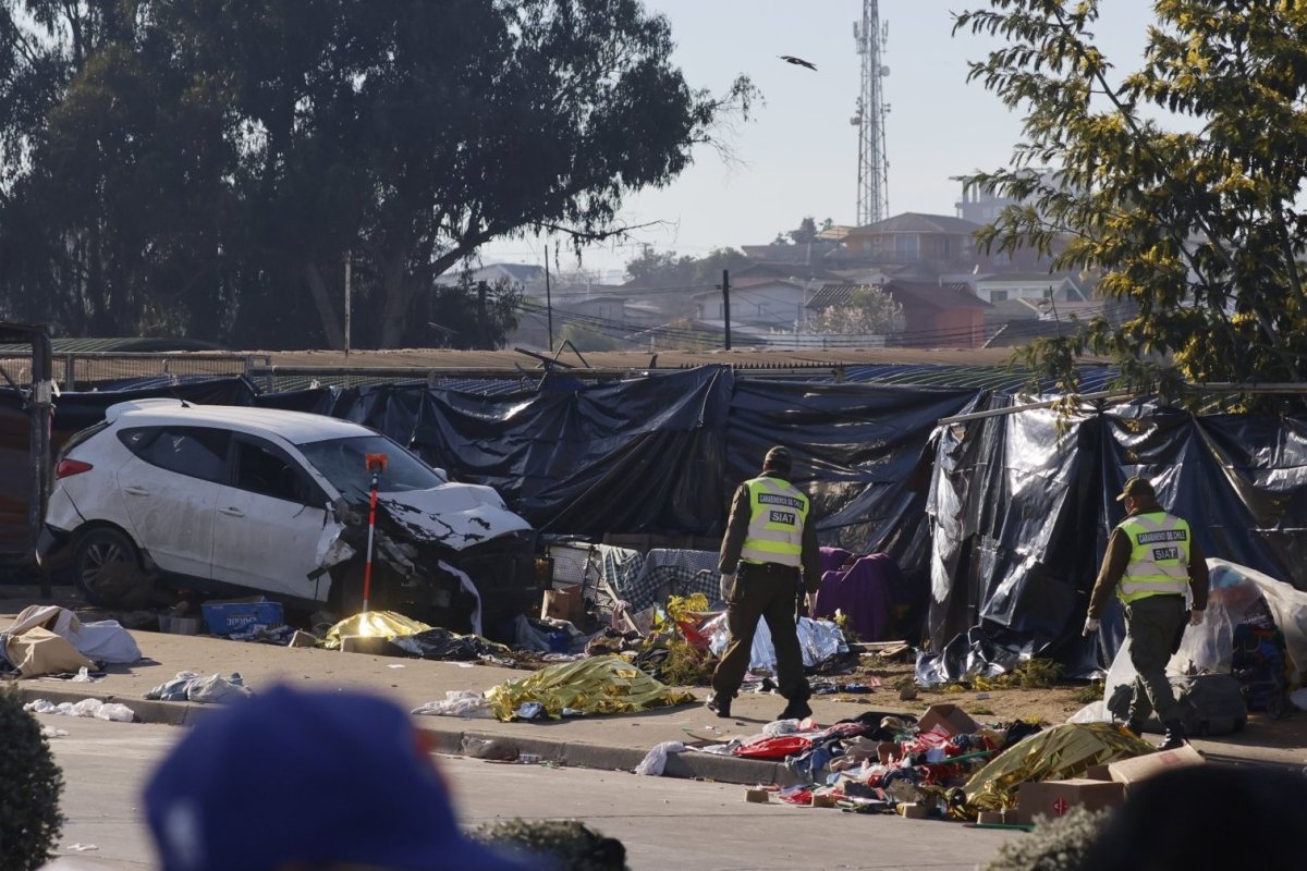 <p>Un trágico saldo de seis personas fallecidas y siete heridos dejar accidente vehicular en Viña del Mar</p>