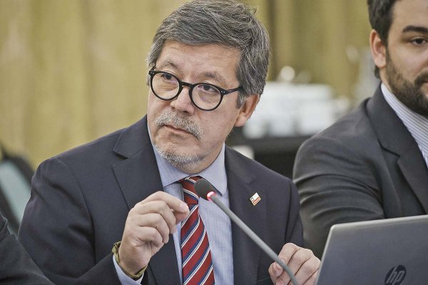 Los siete primeros programas estatales evaluados en la era Kast sacaron notas deficientes