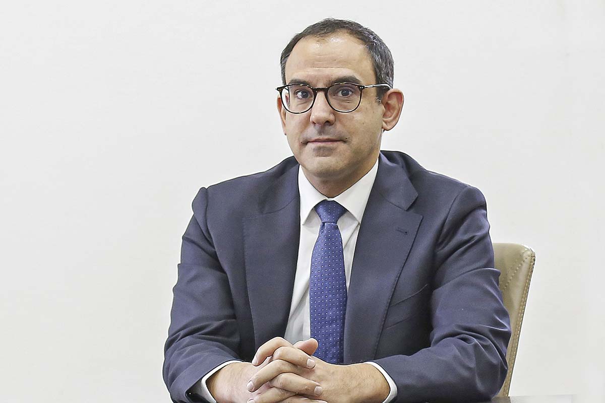 <p>El asesor económico fichado por la subsecretaria de Previsión Social, Elisa Cabezón, Cristóbal Doberti. </p>