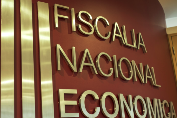 <p>FNE pide a la Corte Suprema confirmar multa de $ 2.400 millones contra matriz de Oxxo por entregar información falsa</p>
