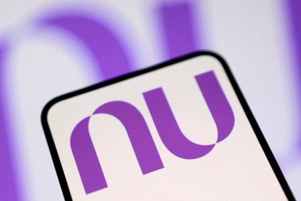 <p>Nubank acuerda la compra de Banco Porto Real para incorporar una nueva licencia bancaria en Brasil</p>