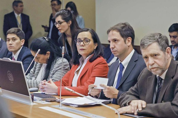 <p>La diferencia se generó en sesión extraordinaria del Consejo del 3 de julio pasado. Foto: Aton.</p>
