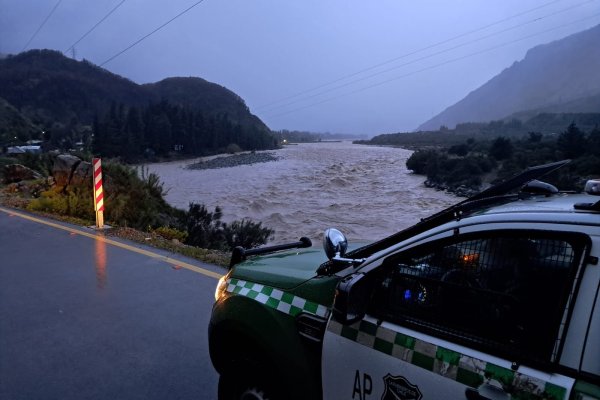 Decretan Alerta Roja Regional en Maule por intensidad del sistema frontal: lluvias provocan desbordes de ríos en distintos puntos de la zona