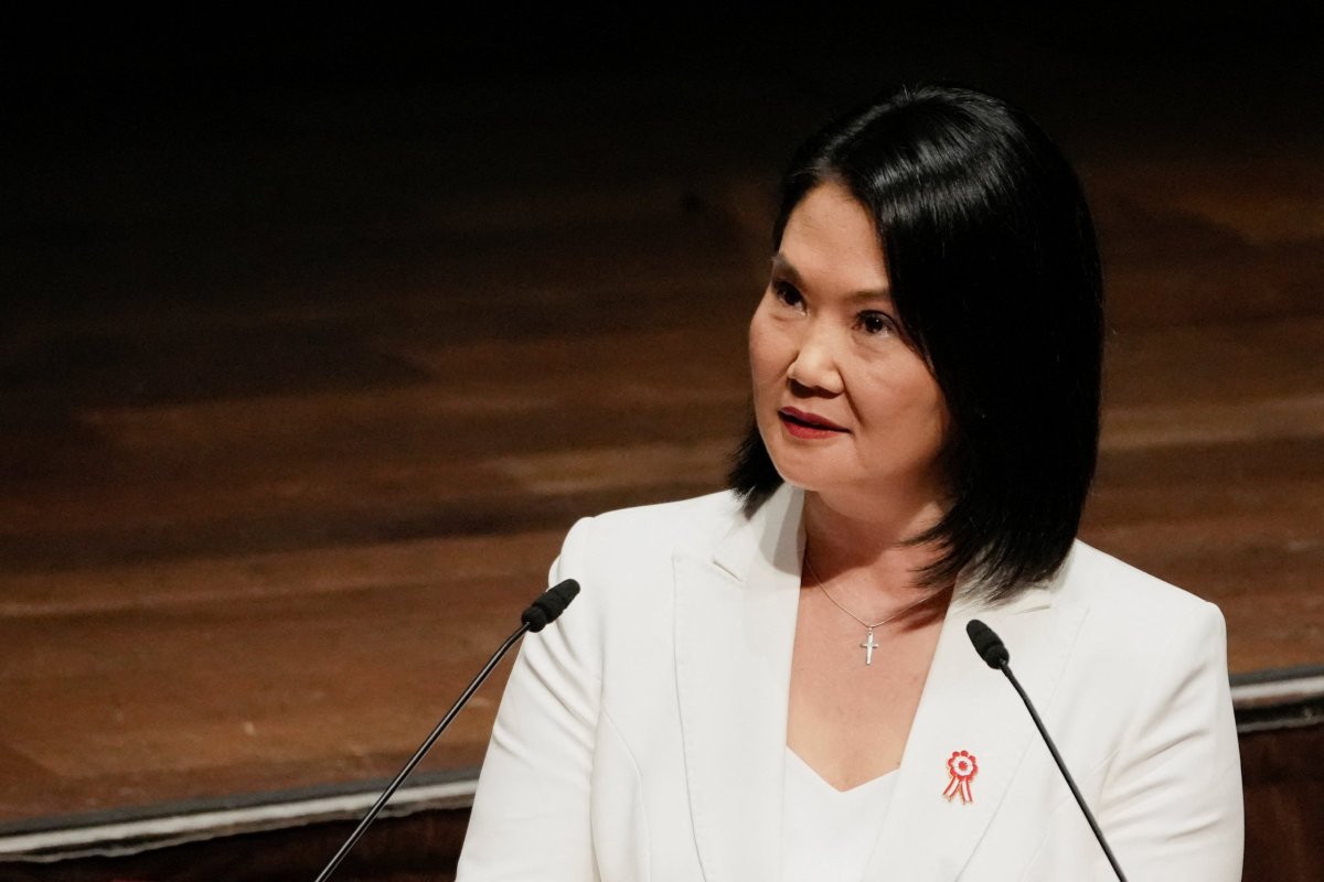 La presidenta electa de Perú, Keiko Fujimori, asumirá este martes por cinco años. El lunes nombró a algunos de los miembros de su primer gabinete, entre ellos a Elmer Cuba como ministro de Economía. (Foto: Reuters)