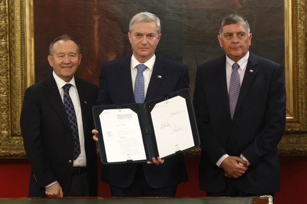 <p>Ahora en DF | Kast presenta una reforma constitucional para normar futuros casos de positivos en test de drogas</p>