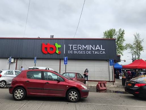 Fin anticipado de concesión desata batalla legal por terminal de buses de Talca: tribunal acoge recurso de la empresa y congela medida del municipio