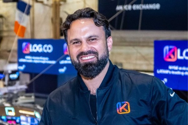 <p>Anthony Asp, de KLog.co: las nuevas tecnologías están transformando la industria logística en un negocio más predecible y con mayor visibilidad</p>