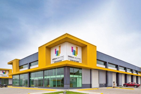 Grupo Angelini elevará su participación en Red Megacentro a casi un 34%