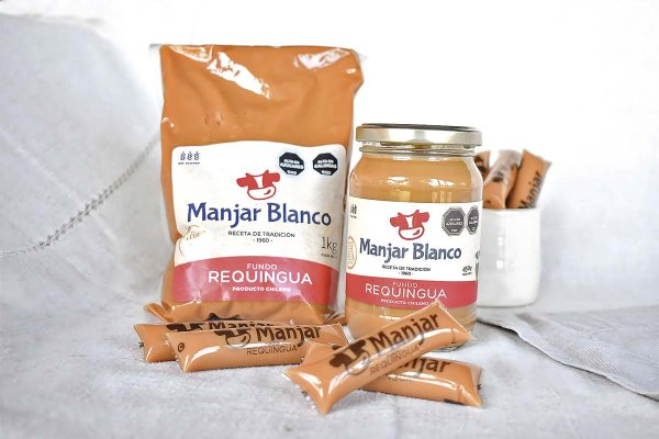 <p>El fundador, Santiago Achurra Larraín, partió elaborando manjar, dulce de leche y mermeladas para sus cercanos, utilizando recetas heredadas de su madre, doña Julia Larraín Tejada.</p>