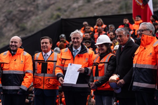 <p>Gobierno autoriza a Codelco para capitalizar el 100% de las utilidades de 2025: ascendieron a casi US$ 2.500 millones</p>