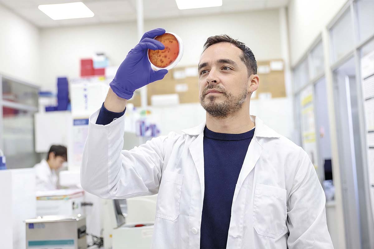 Pablo Villarreal, Centro de Genómica y Bioinformática de la Universidad Mayor.