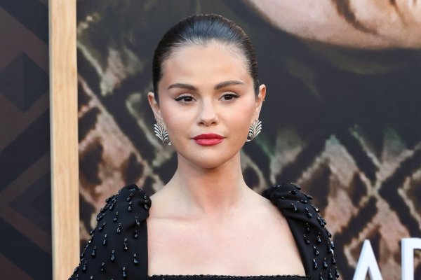 <p>Gomez fundó Wondermind en 2021 junto a su madre y Daniella Pierson. (Foto: Bloomberg)</p>