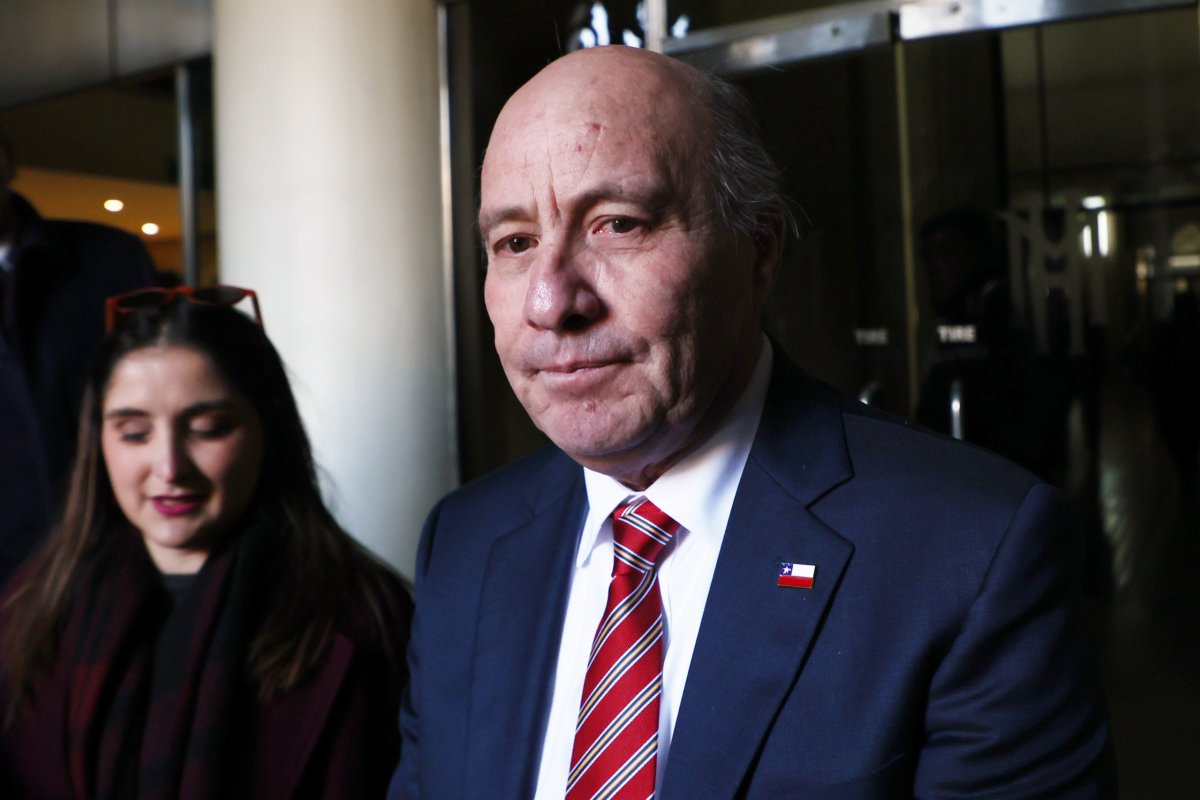 <p>“Es un dato del pasado”: ministro Quiroz sale al paso de caída del PIB y pone la mirada en los “números positivos que vienen”</p>