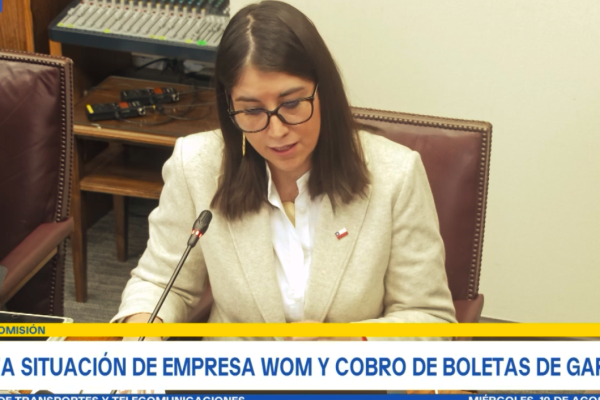 <p>Incumplimientos de WOM escalan a la arena política: se pedirá sesión especial del Senado y Subtel analiza más multas y caducidad</p>