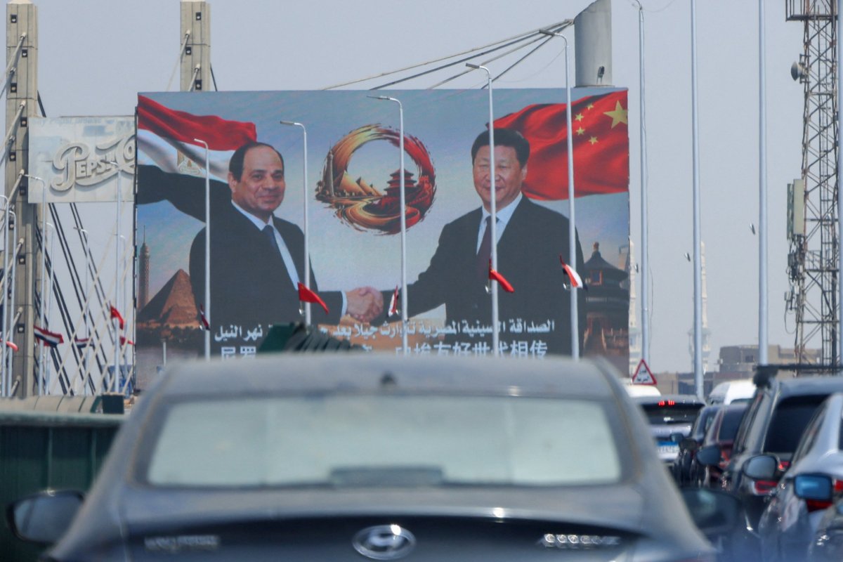 Xi Jinping regresa a Egipto mientras China busca ganar terreno frente a Estados Unidos en Medio Oriente