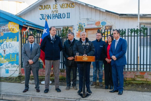 Kast aborda la nueva caída de la economía en julio: “Hay que mirar el panorama completo” y augura “buenas noticias en crecimiento”